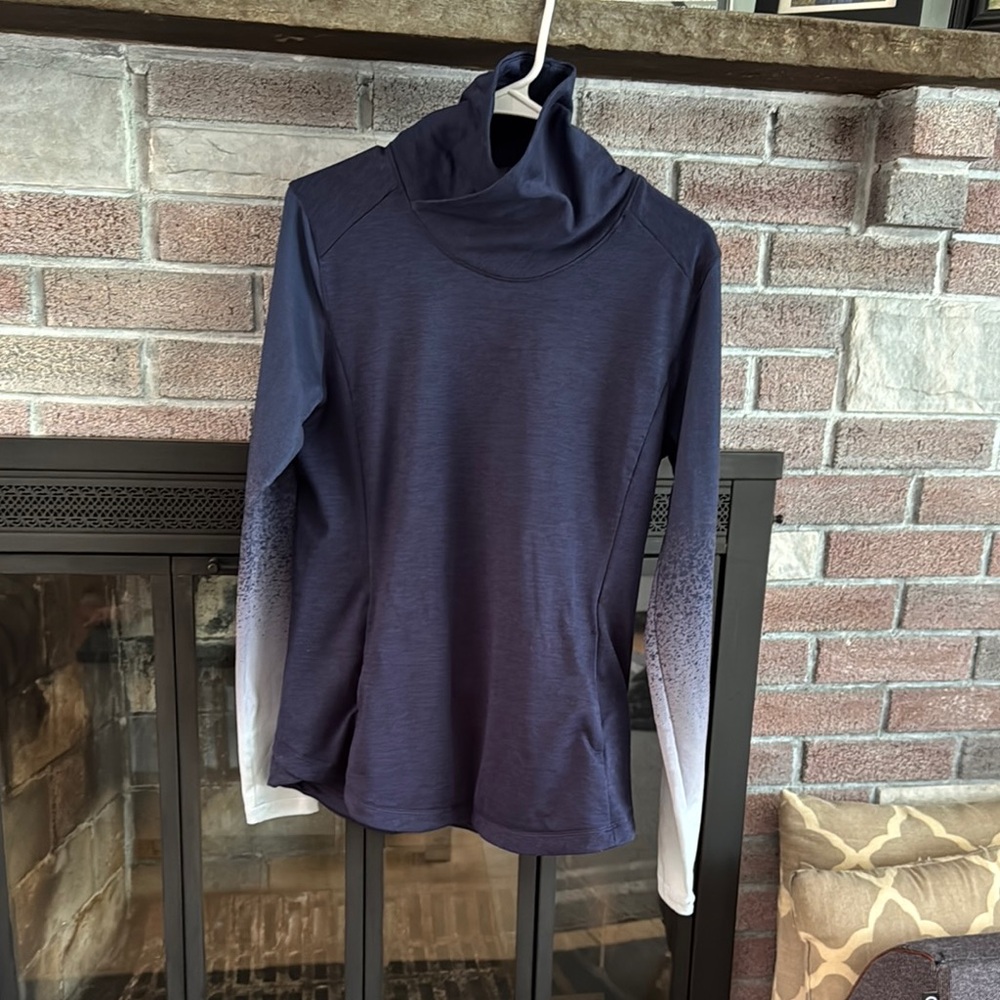 CALIA by Carrie Underwood Fitted Blue and White Long Sleeve Hoodie